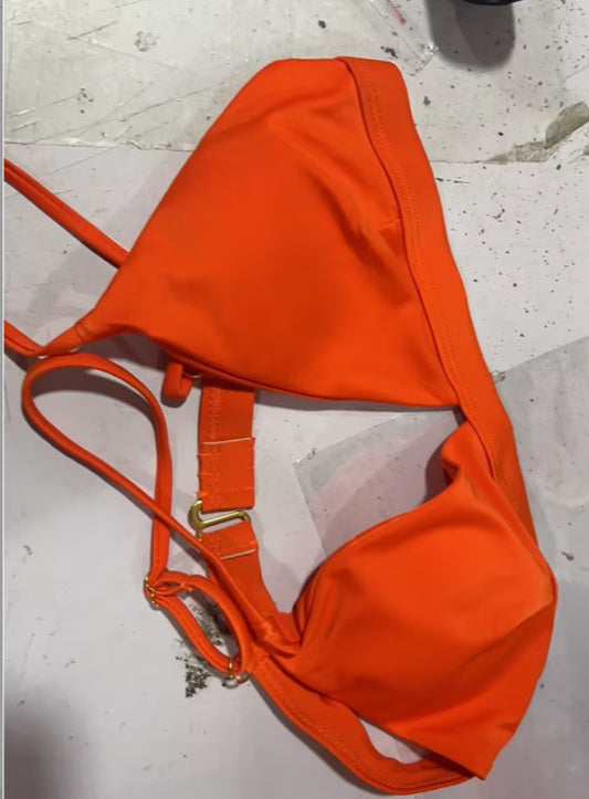 Sexy bikini in fast-selling, explosive bikini , new European and American foreign trade women's split pure-color swimsuit