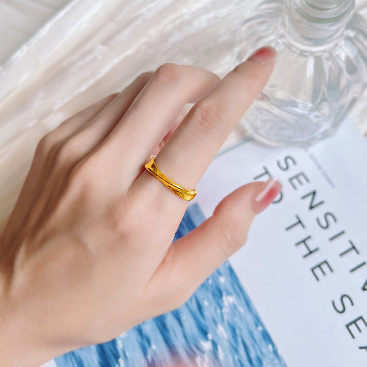 Simple Mobius Strip Ring Female Fashion Sense Niche