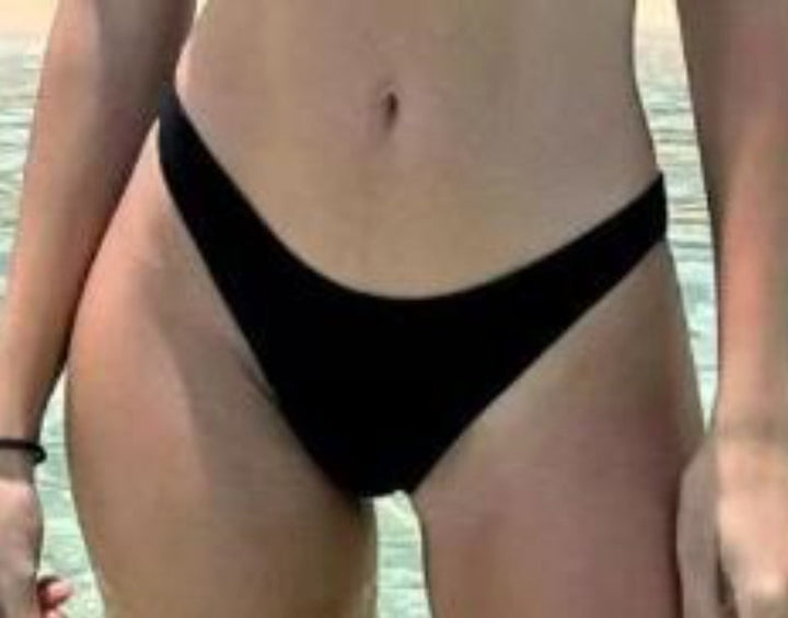 No Sun Marks Breathable Banded Bikini Swimsuit For Women