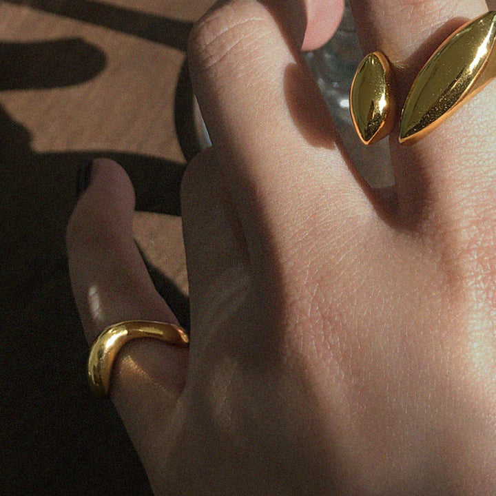 Japanese Classic Irregular Wave Ring Ins Cold Style