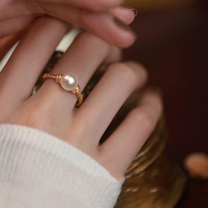 Antique Twist Pearl Ring High Sense