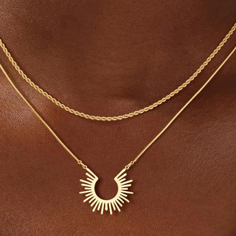 European And American Style Simple Style Small Sun And Moon Necklace