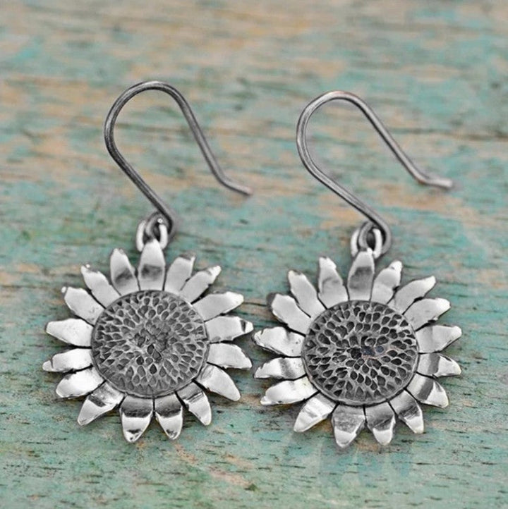 Retro Temperament Eardrops Beautiful Chrysanthemum