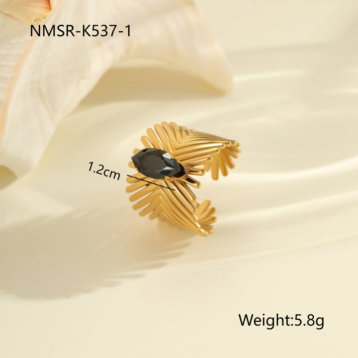 Inlaid Zircon Titanium Steel Ring For Women
