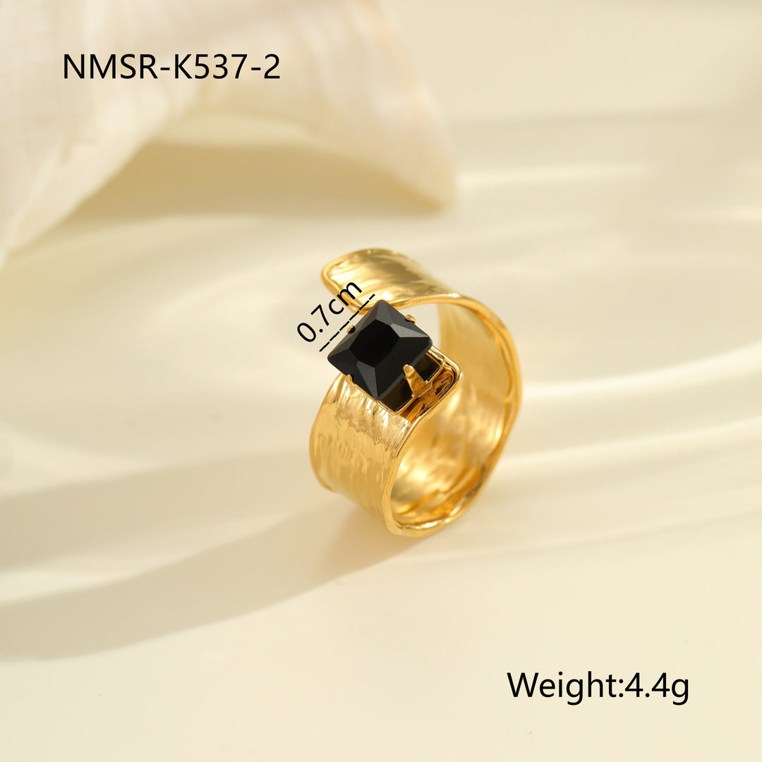 Inlaid Zircon Titanium Steel Ring For Women