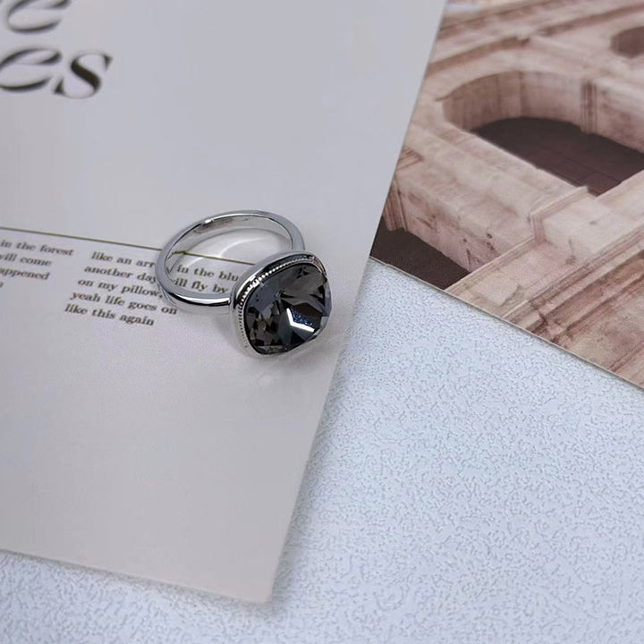 Square Rhinestone For Women Special-interest Design Open Index Finger Ring
